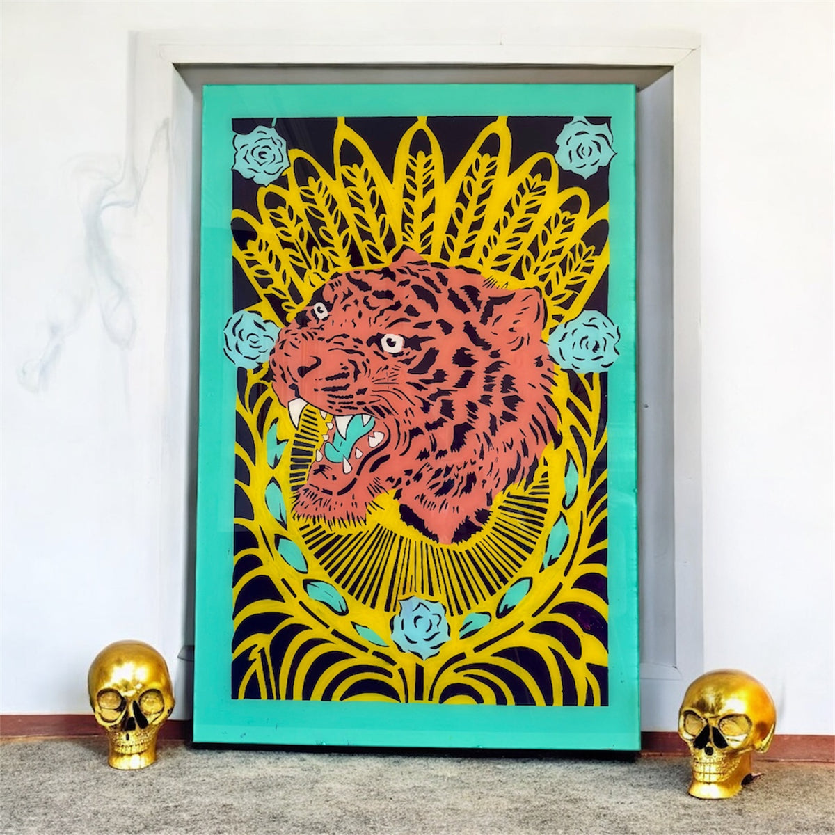 TIGER HAND SPRAYED ON THICK PERSPEX LARGE (120cm x 80cm)