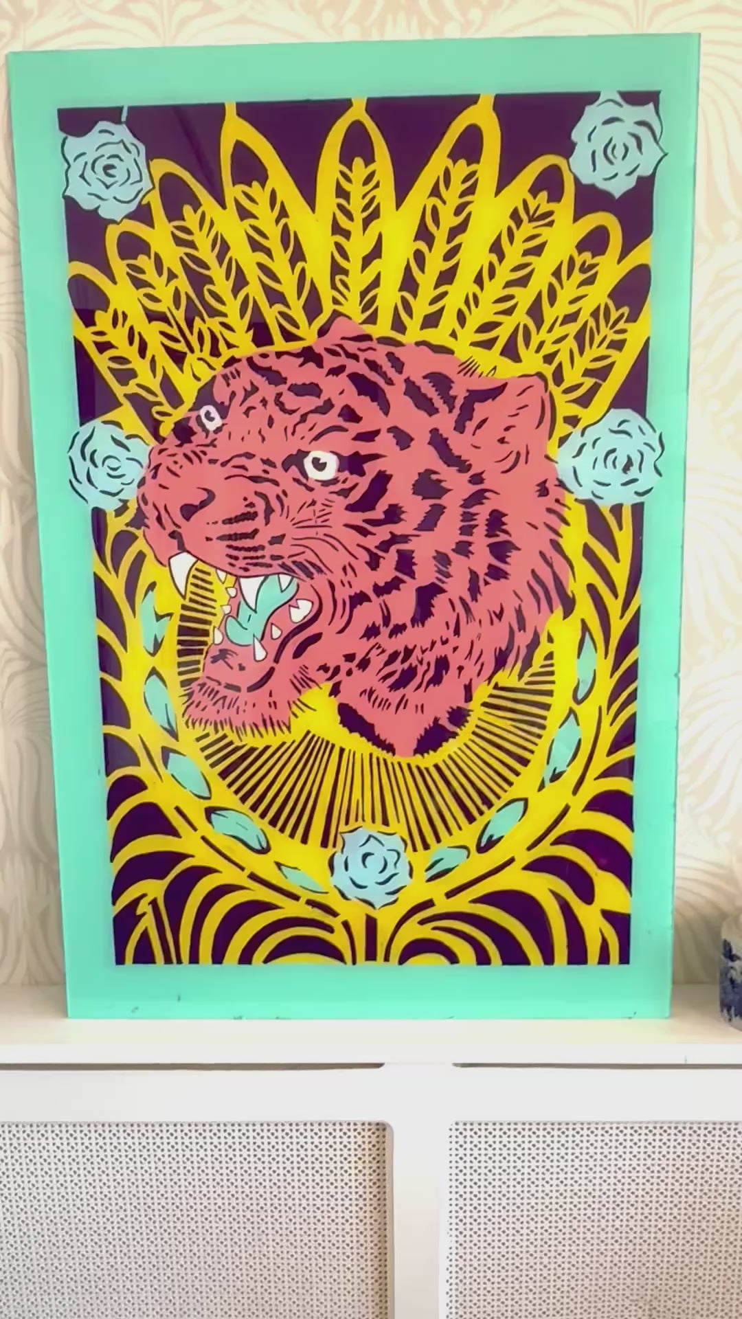 TIGER HAND SPRAYED ON THICK PERSPEX LARGE (120cm x 80cm)
